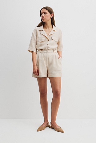 Organically Grown Linen Tuck Front Short