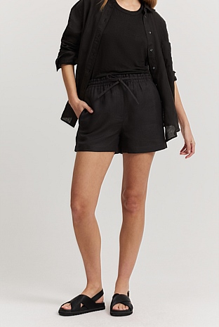 Organically Grown Linen Relaxed Short