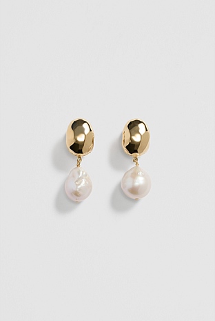 Molten Pearl Drop Earring