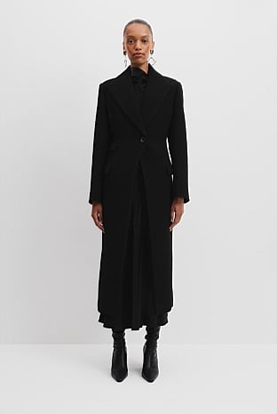 Sharp Lapel Boucle Coat