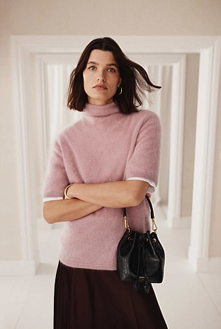 Short Sleeve Fluffy Knit