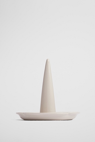 Olinda Ring Stand