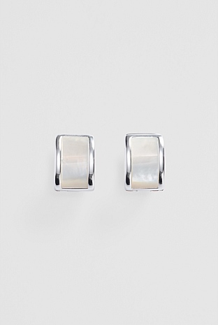 Ivy Huggie Earring