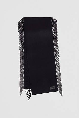 Side Fringe Scarf