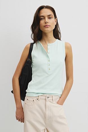 Henley Tank