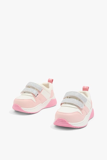 Country road kids shoes store