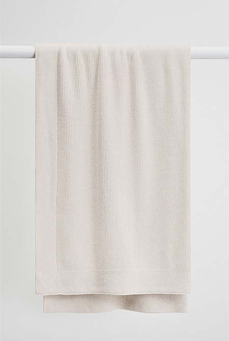 Gard Knit Throw