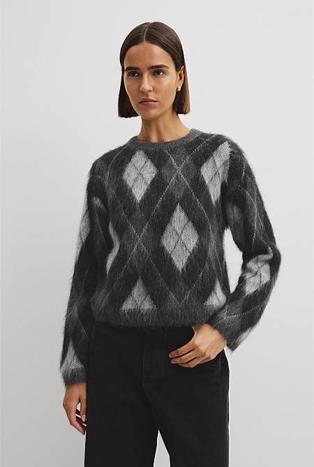 Argyle Crew Neck Knit