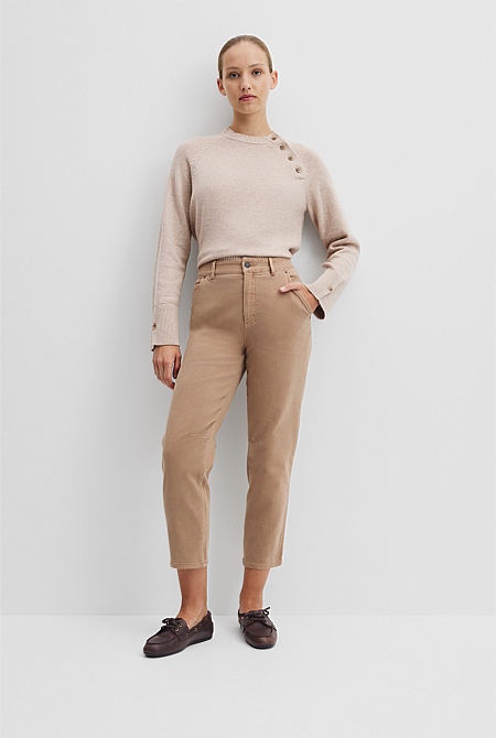 Crop Curve Jean