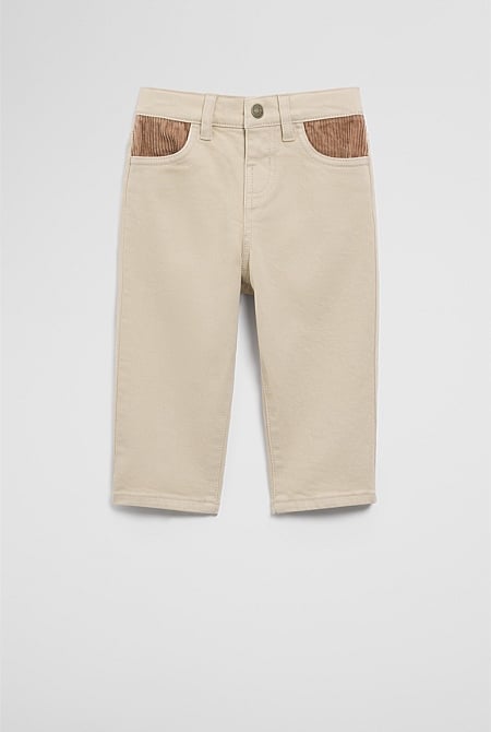 Pocket Detail Jean