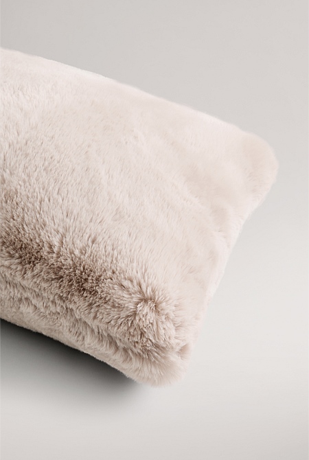Hailey 35x60 Cushion