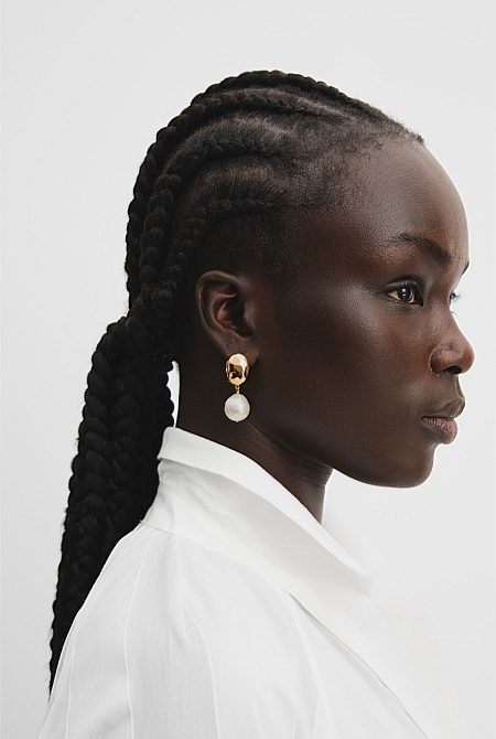 Molten Pearl Drop Earring