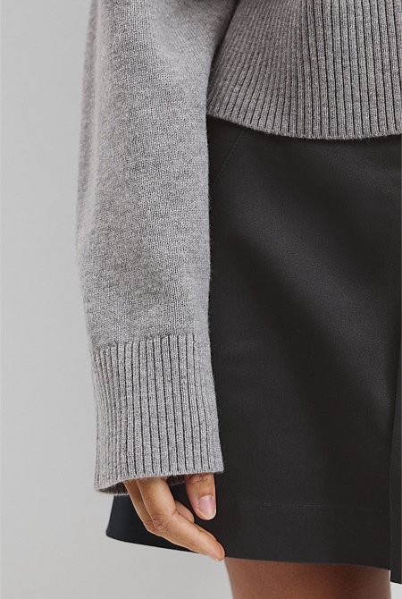 Organically Grown Cotton Blend Crop Crew Neck Knit