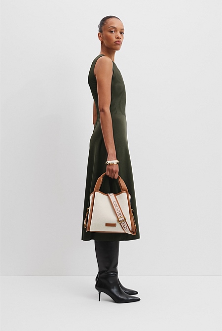Middle Zip Crossbody Bag