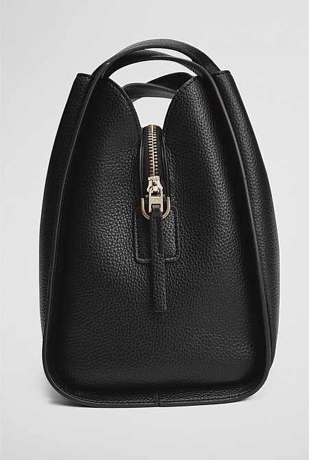 Middle Zip Crossbody Bag