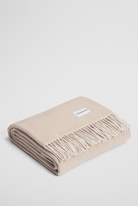 Selina Throw