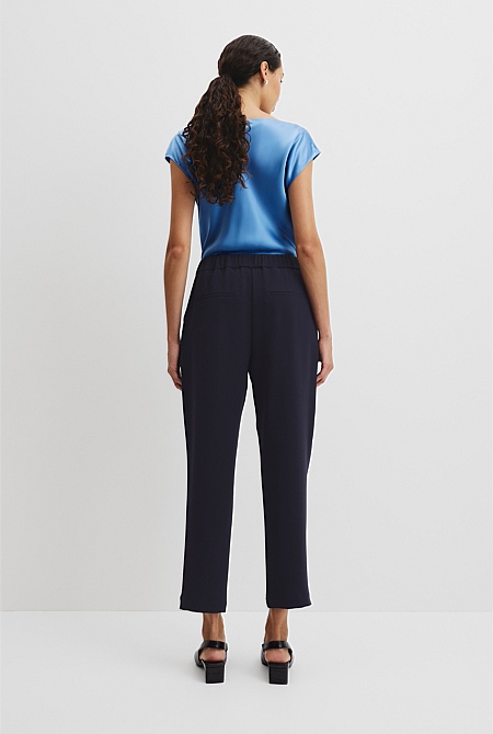 Pleated Tapered Pant