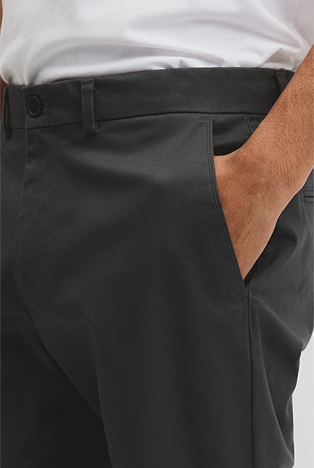 Regular Fit Travel Trouser