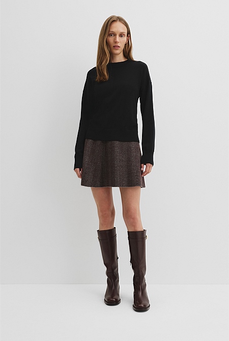 Lightweight Merino Crew Neck Knit