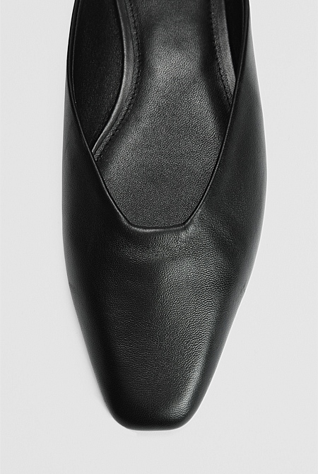 Lila Mule
