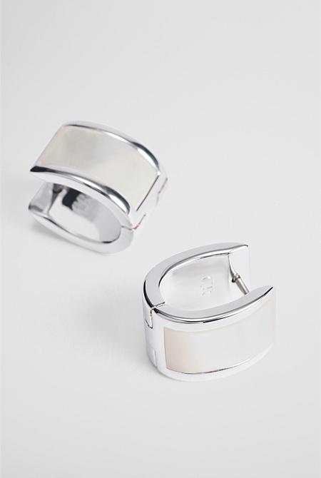 Ivy Huggie Earring