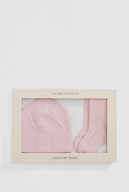 Cable Knit Gift Set