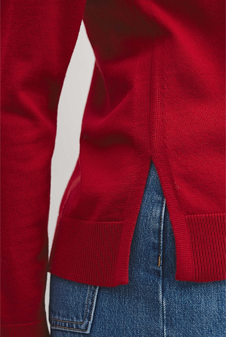 Lightweight Merino Wool V-Neck Knit