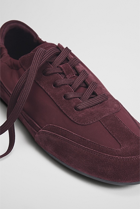 Mica Sneaker