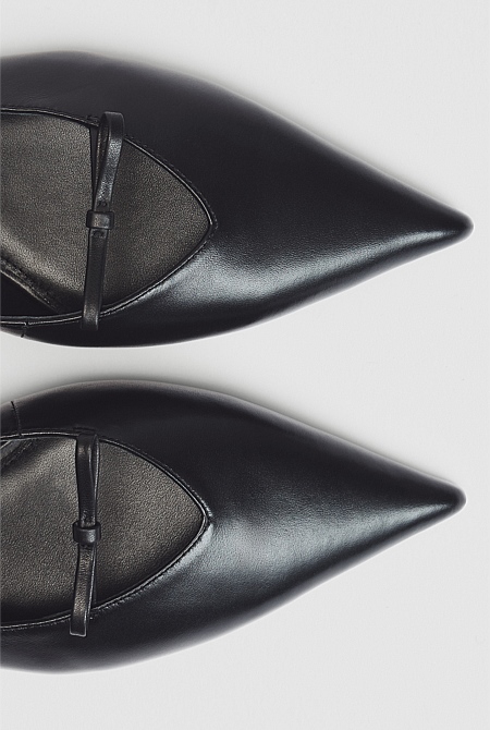 Charlotte Flat