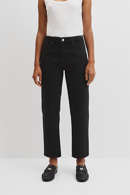 Classic Mid Rise Straight Jean Classic Mid Rise Straight Jean