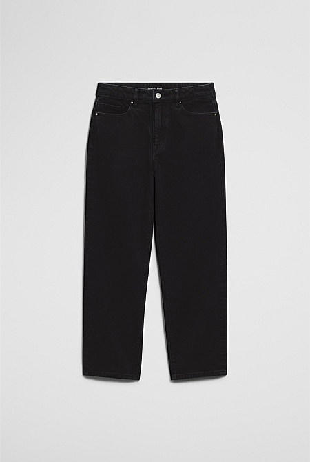 Classic Mid Rise Straight Jean
