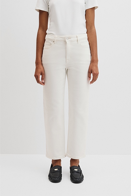 Classic Mid Rise Straight Jean