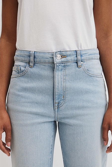 Classic Mid Rise Straight Jean