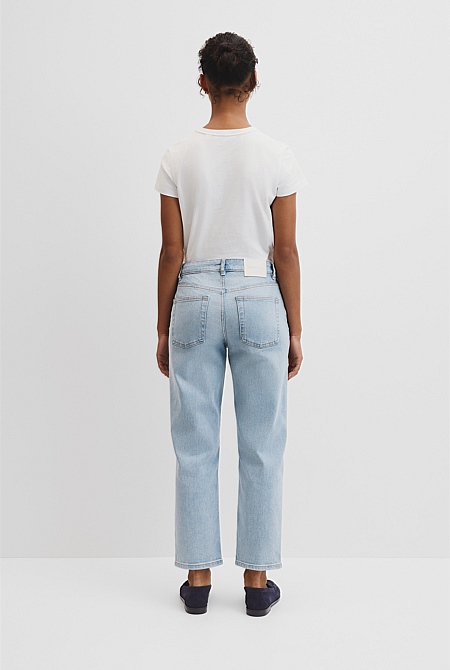 Classic Mid Rise Straight Jean
