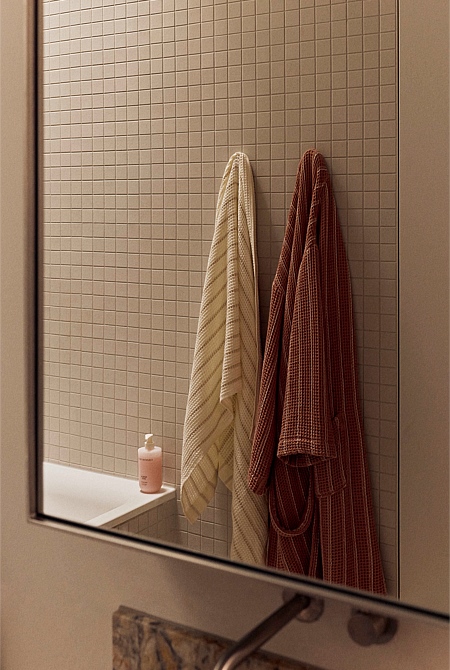 Parker Australian Cotton Waffle Bath Towel