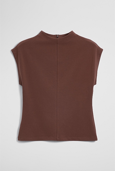 Extend Shoulder Top