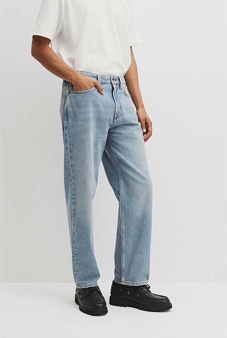 Loose Straight Leg Jean
