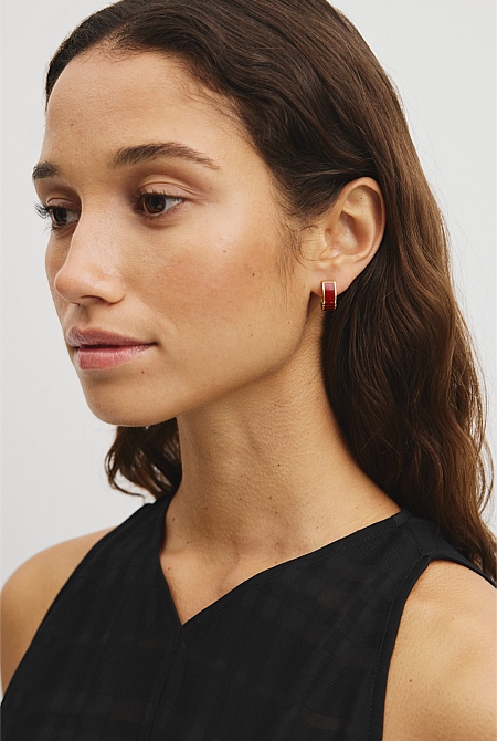 Phoebe Huggie Earring Phoebe Huggie Earring