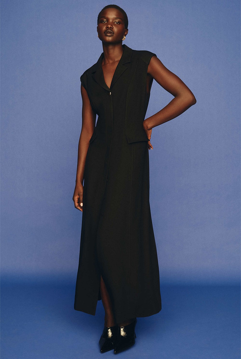 black dress country Tailored Shirt - Dresses Colour:Plum This playful black dress dresses-type:MAXI-DRESSES Black Maxi Dresses -