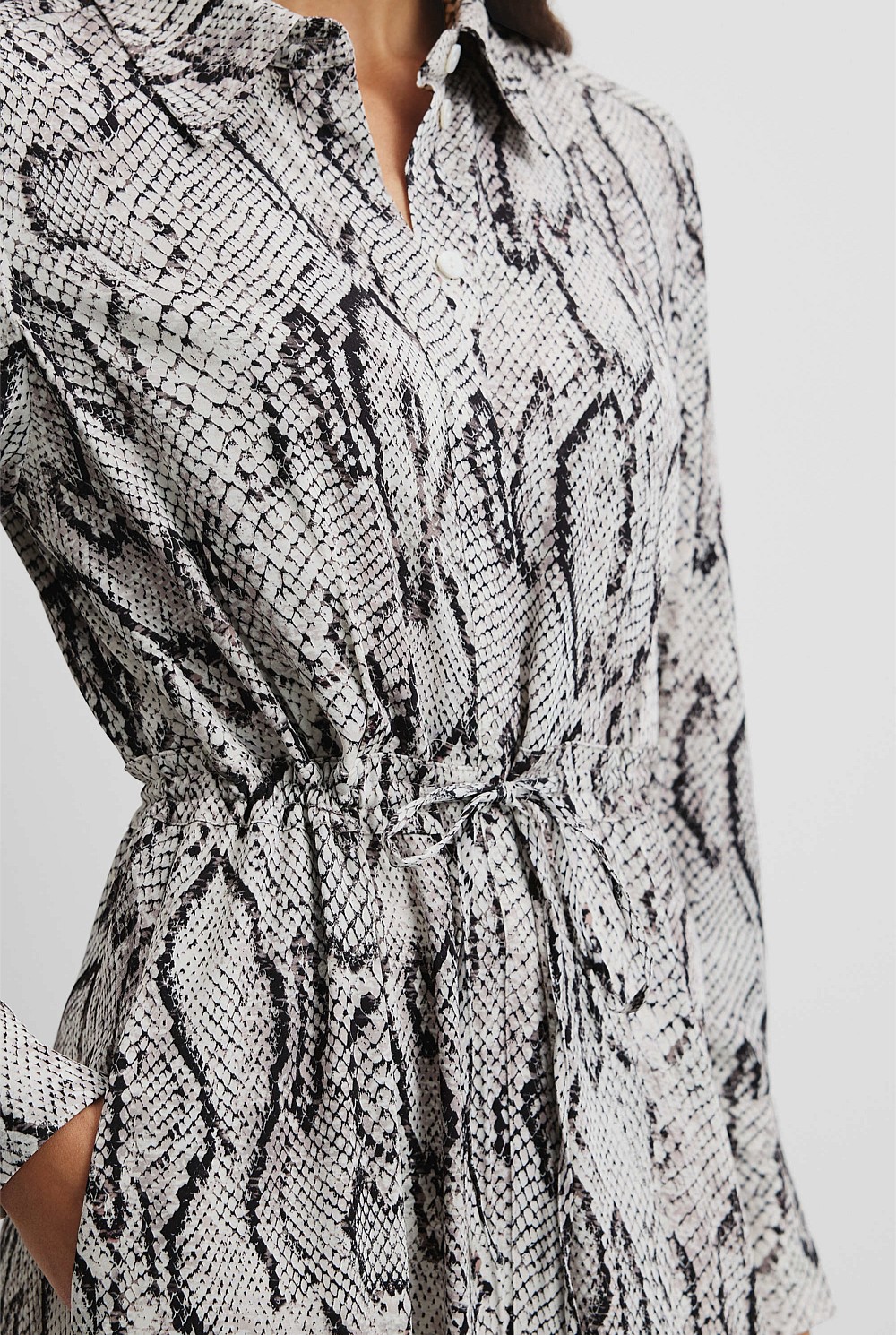 grey snake print shirt dress Print - Event toe_round toe
