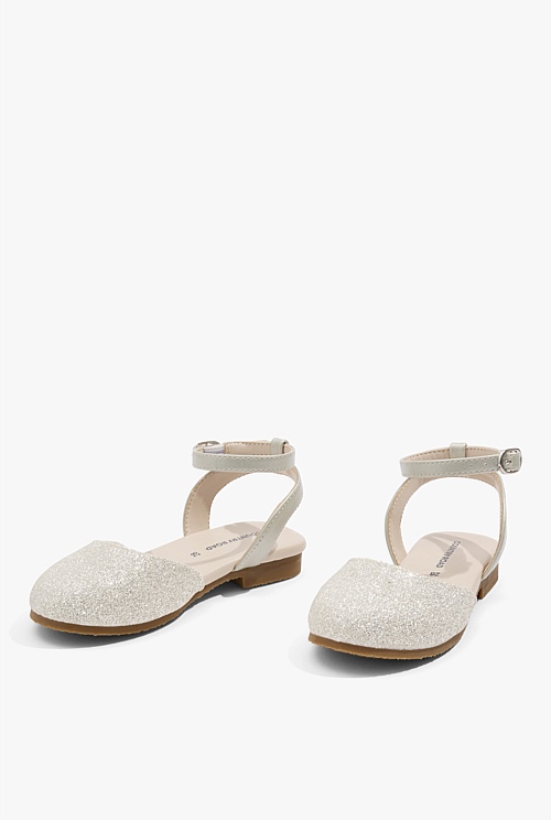 White glitter online sandals