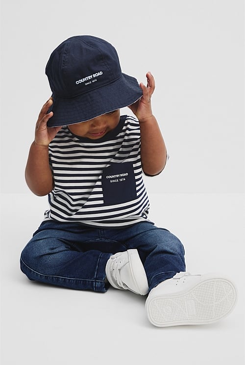 Navy bucket online